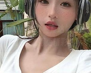 下载www.17，直达娱乐头条，让吃瓜变得更精彩