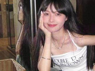 揭秘17吃瓜网：看视频如何带你探索新奇吃瓜事件！