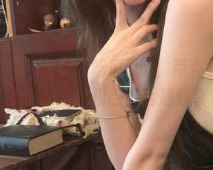 链接51吃瓜fun，带你探索更多精彩八卦和热门话题分享