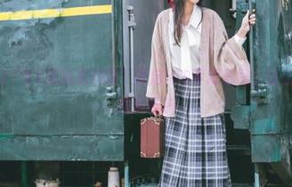 “51吃瓜黑料网”开启iOS专属线路，让你轻松获取娱乐黑料