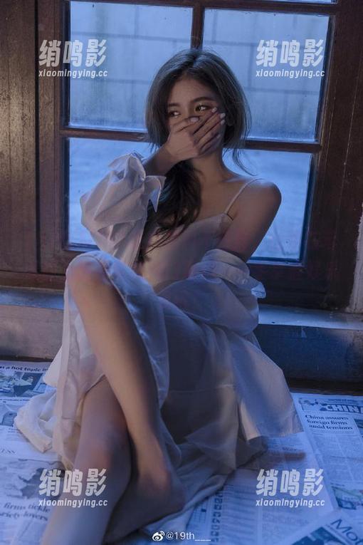 51吃瓜 51吃瓜黑料不打烊,让你在苹果版上轻松收藏热门黑料,一手掌握娱乐资讯!