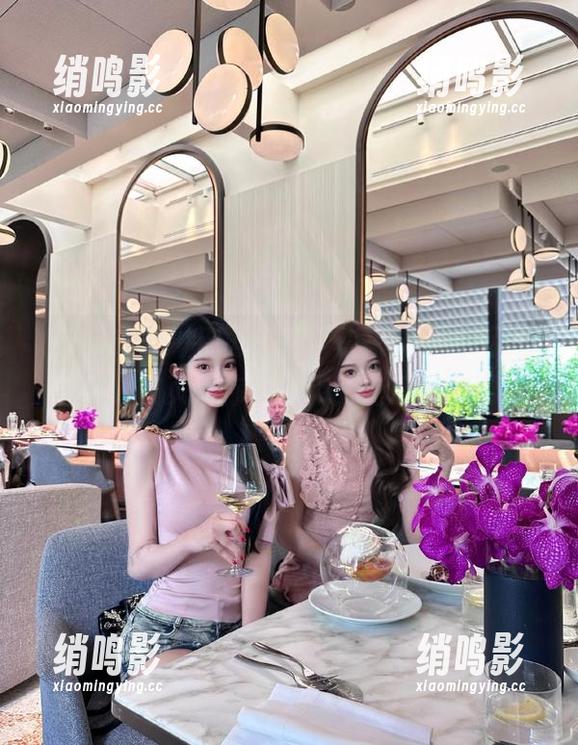 别再等待，快来51吃瓜网下载，首页为你提供无穷吃瓜乐趣！