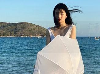 登录吃瓜网51爆料，成为吃瓜群众，分享你的独家见解！