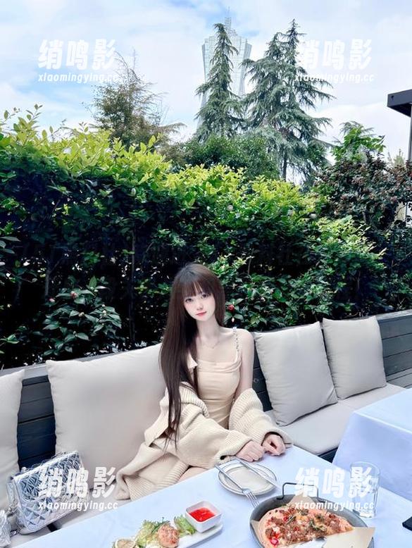欢迎进入51黑料社在线网页，开启一段关于八卦和黑料的奇妙旅程！