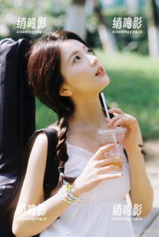 从这里直达52cg，捕捉娱乐圈最新风向和热议