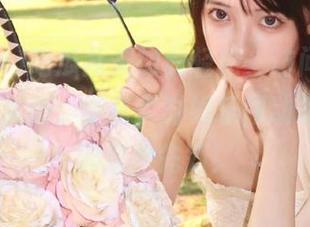 吃瓜从未如此轻松，访问“718sx”苹果版，畅享实时娱乐圈动态，爱豆消息抢先知！
