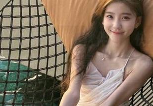 喜欢吃瓜的小伙伴们，快来ccgg.me，点击链接一起分享那些精彩瞬间吧！