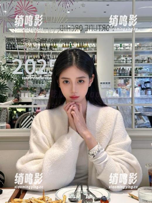 除了吃瓜，cgwapp上还有哪些值得关注的娱乐新闻呢？