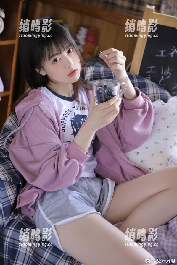 黑料吃瓜网tttzzz5.cc的IOS版：在线分享与获取最新黑料的最佳平台！