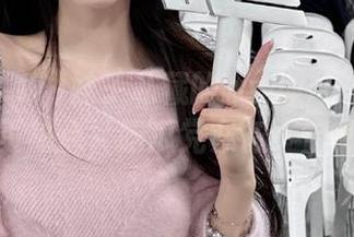 妹子私藏的www.17.ccm首页热点，吃瓜党必备小宝藏