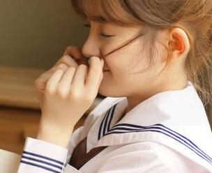 吃瓜列表官网发布新鲜热闻，尽情享受各种娱乐八卦