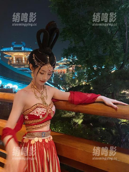在吃瓜网在线观看，体验免费的永久吃瓜时光，动漫游戏的奇妙之旅等你来！