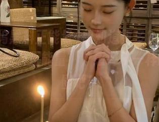 想知道更多？下载“好莱坞黑料正能量”，感受不一样的娱乐圈吧！