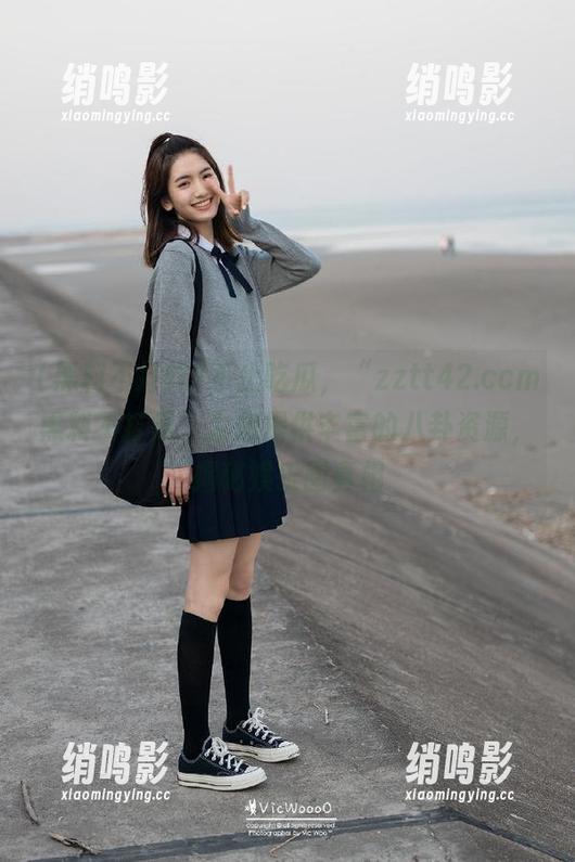 不止吃瓜，“zztt42.ccm黑料不打烊”为你提供丰富的八卦资源，揭秘娱乐圈真相