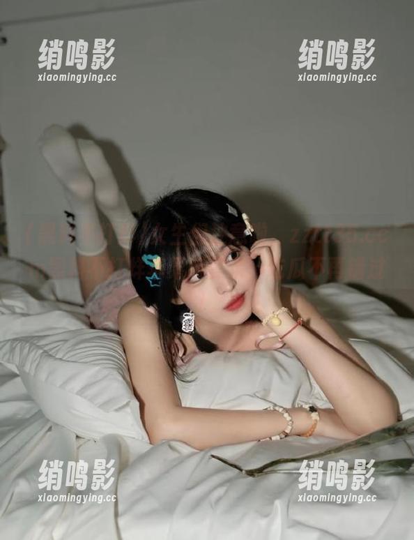 女生们注意啦，zztt35.ccm黑料不打烊苹果版登录，吃瓜不再错过！