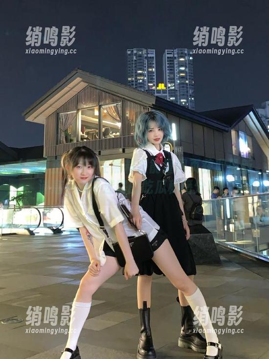 在黑料正能量网页获取最新消息，永不迷路的吃瓜秘籍分享！