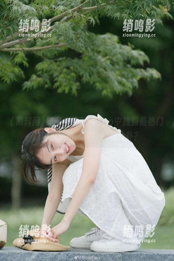 黑料网 如何在黑料网app中找到最热门的吃瓜线路,轻松获取八卦?