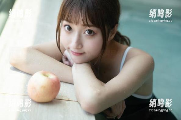 实用攻略：如何快速下载黑料网APP，获取独家吃瓜情报！