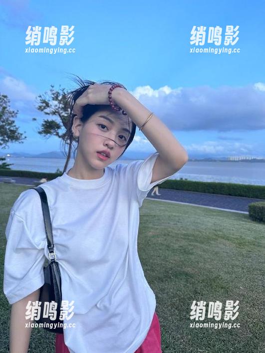 黑料网络 下载黑料网络苹果版,体验正能量不打烊太郎的精彩内容,网址分享!