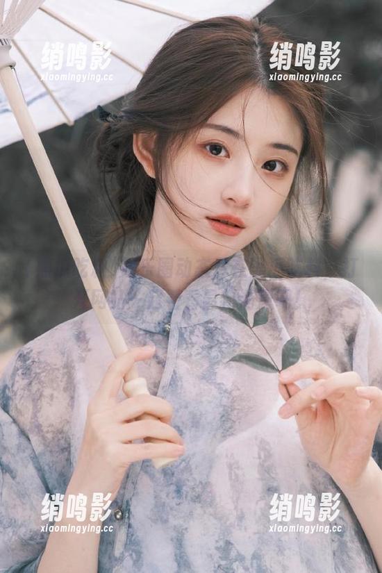 娱乐圈动态尽在黑瓜吃料，打开网站一起看看最新消息吧！