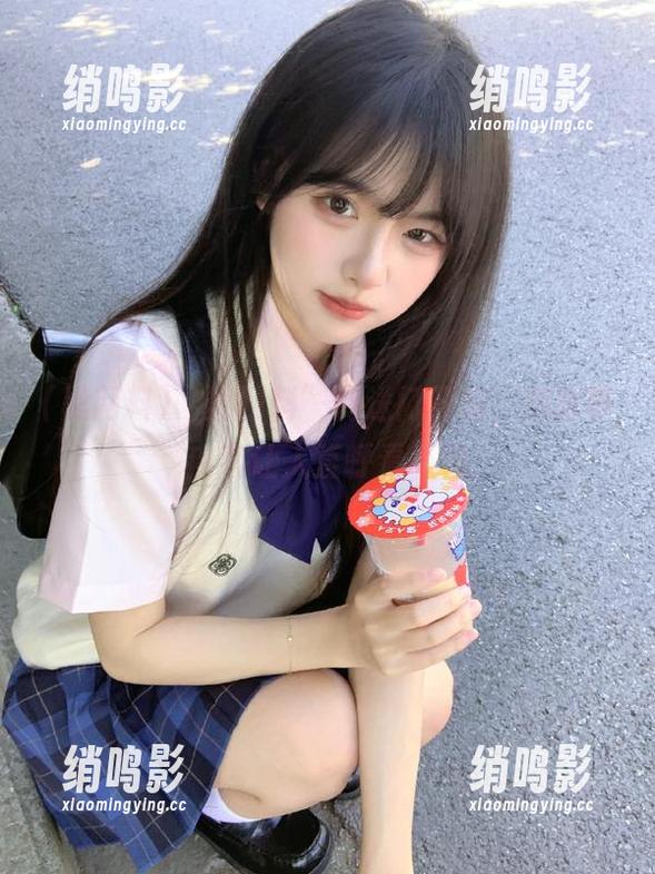 黑网料 “黑网料”传送门开启,辣眼睛内容让人直呼看不懂